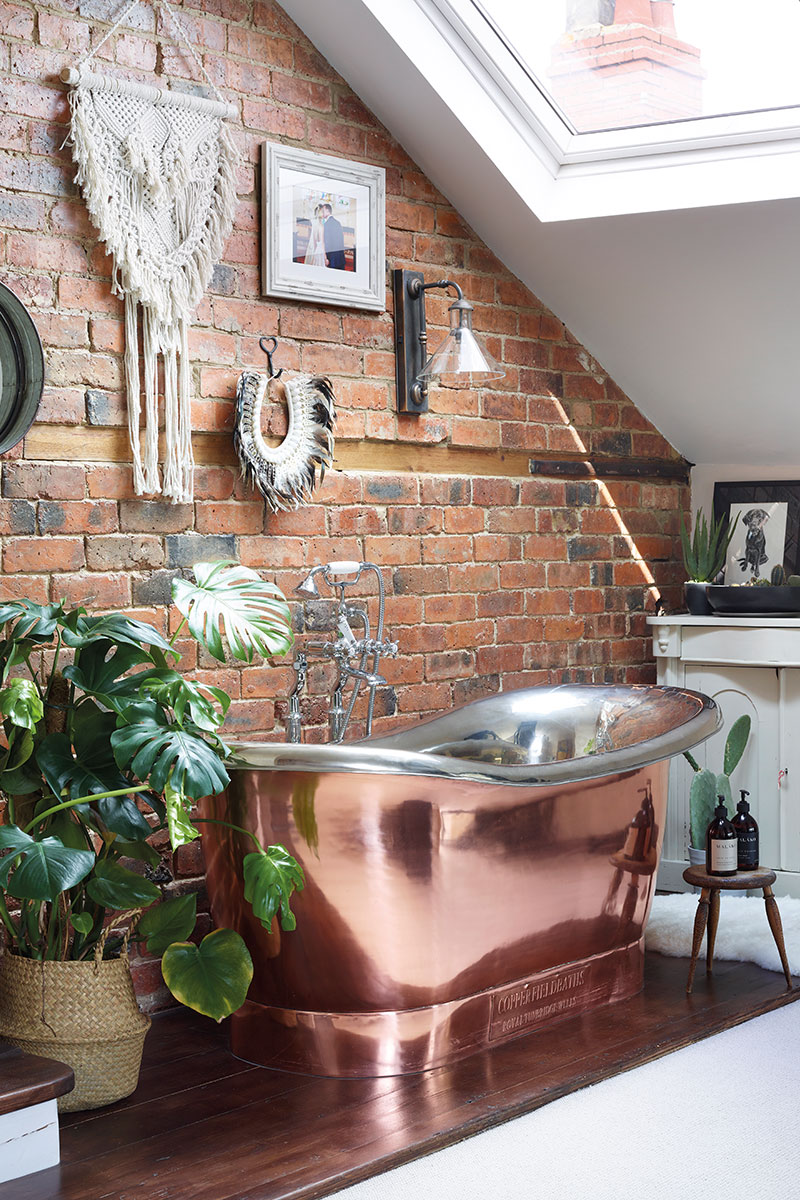A copper bath