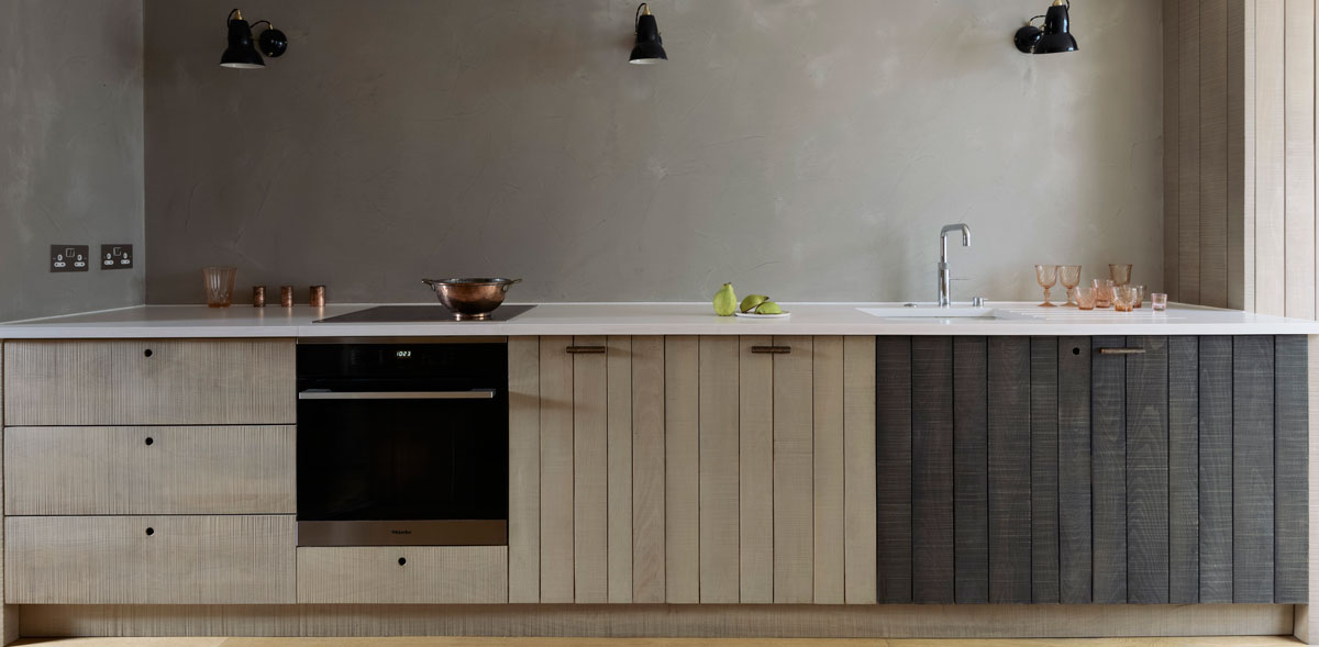Black kitchen