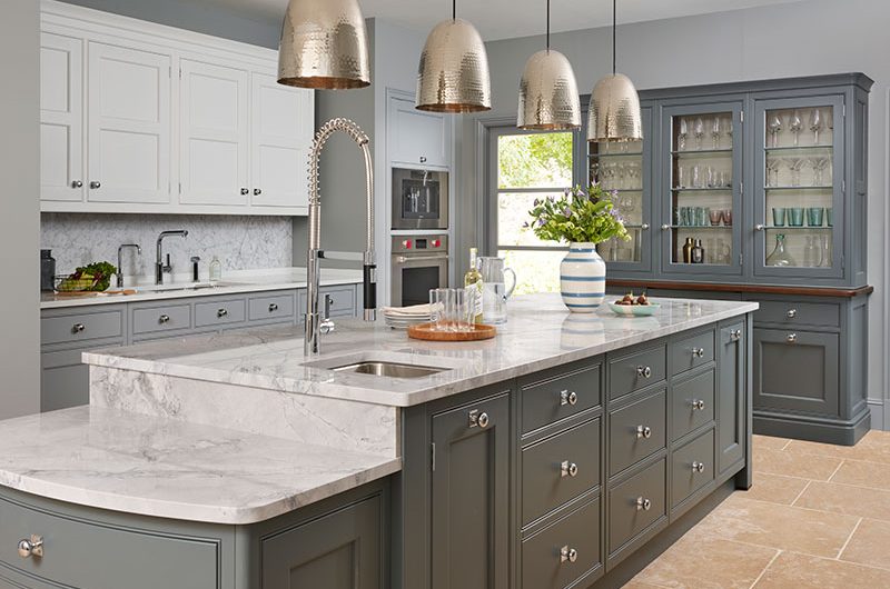 Traditional style Martin Moore kitchen with larder - great if you love to entertain