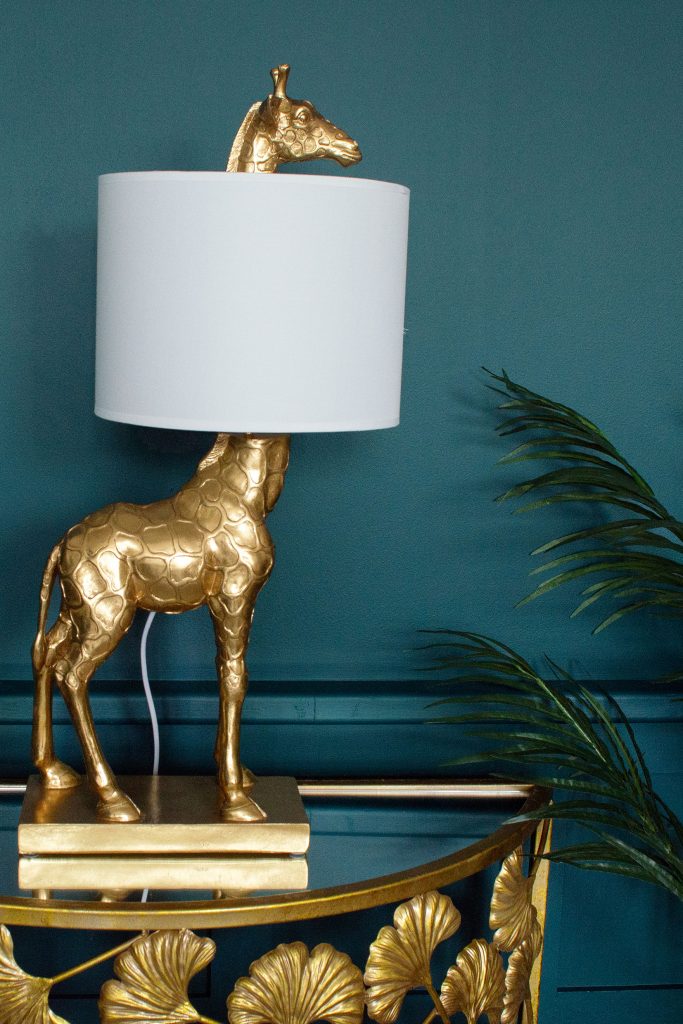 Audenza gold giraffe table lamp 