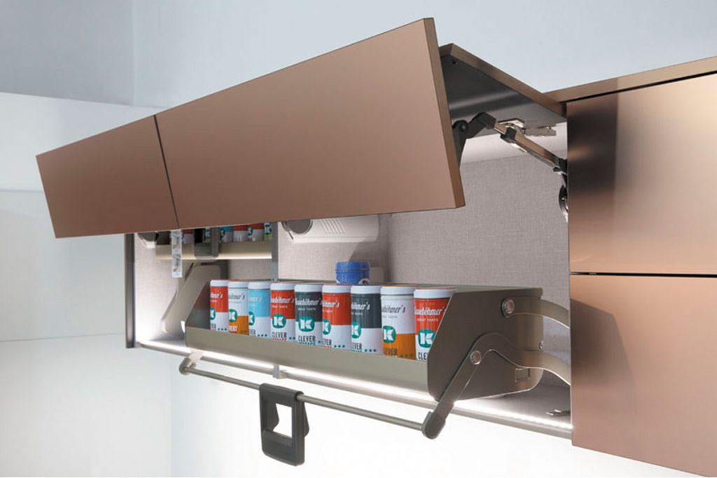Rotpunkt-kitchen-wall-unit
