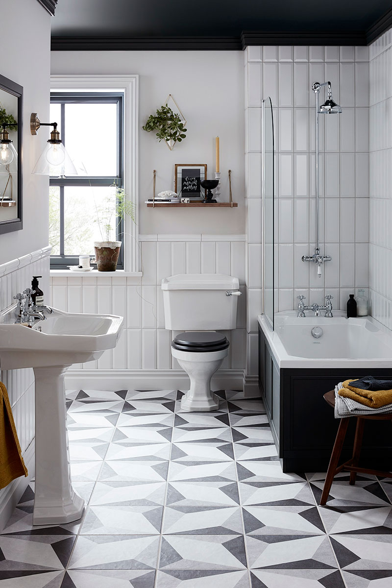 Bath or shower? How to have a space with both