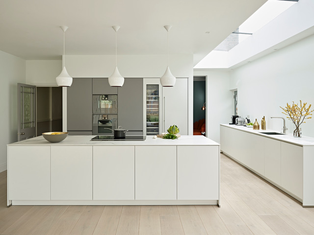 handleless kitchen cabinets