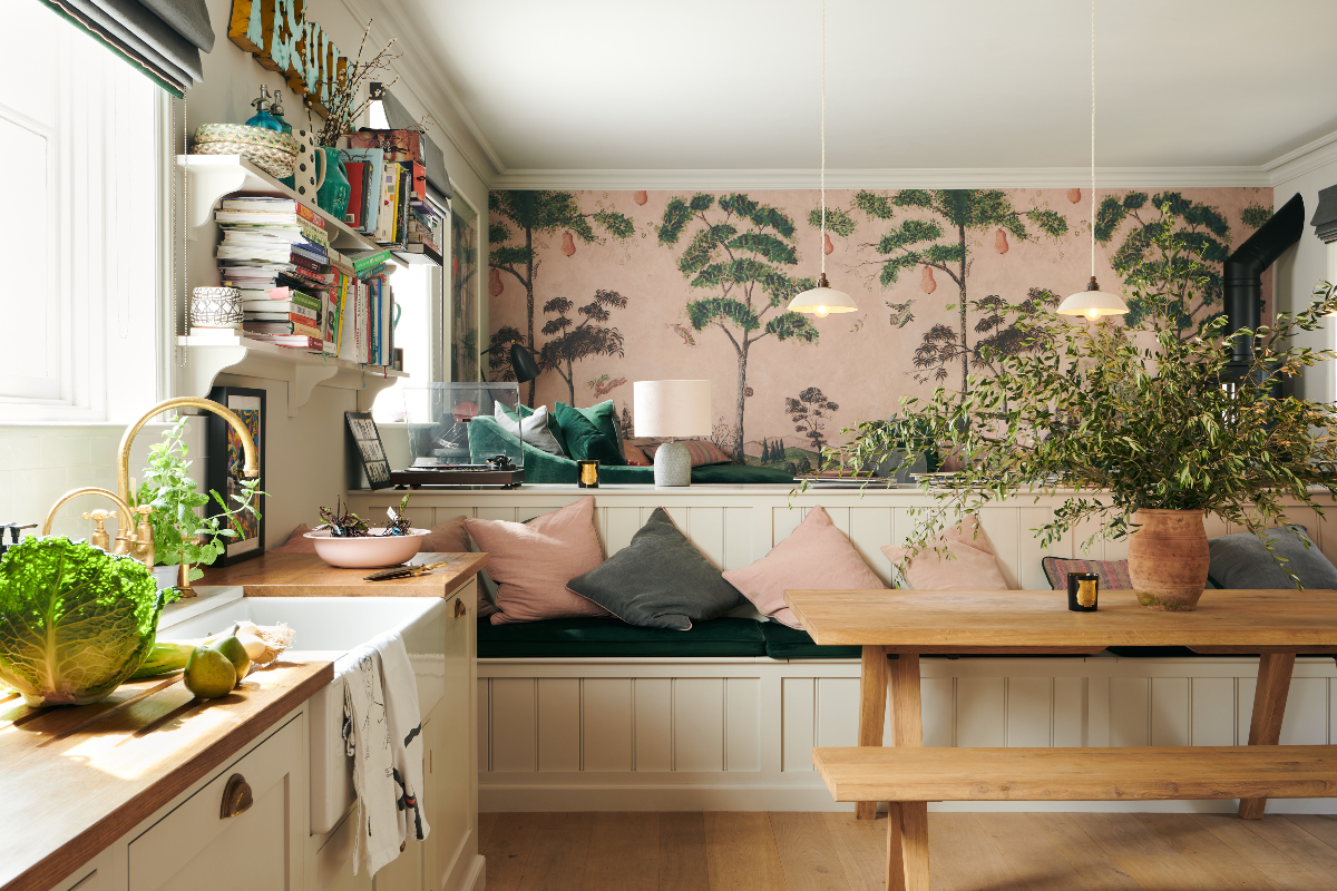 Ways To Incorporate Banquette Seating Into Your Kitchen