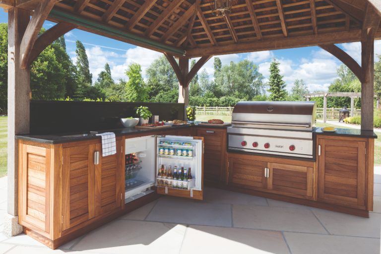 Amazing outdoor kitchen designs I so want to be in right now
