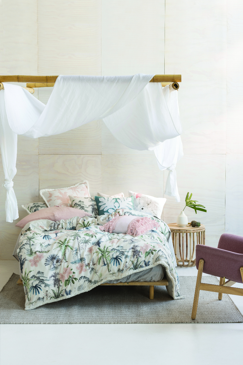 Summer bed linen