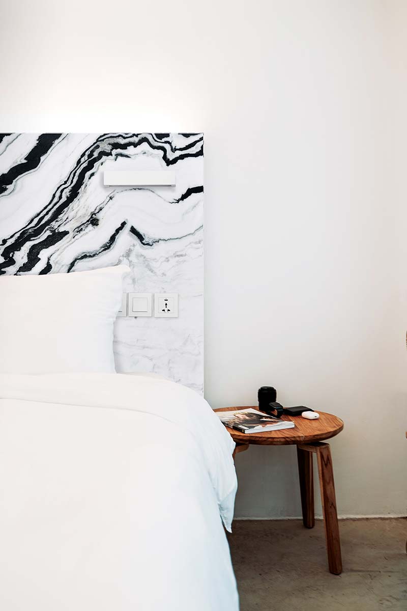 Relaxing bedroom scheme headboard
