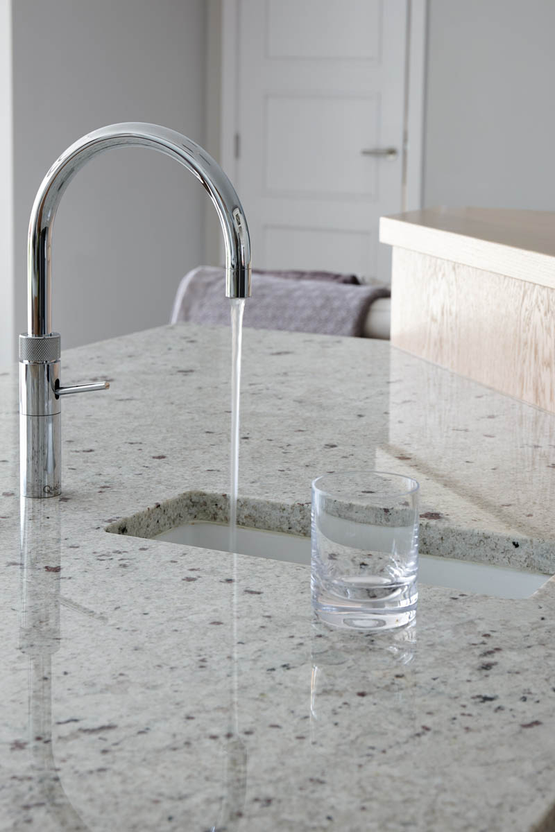 Second sink