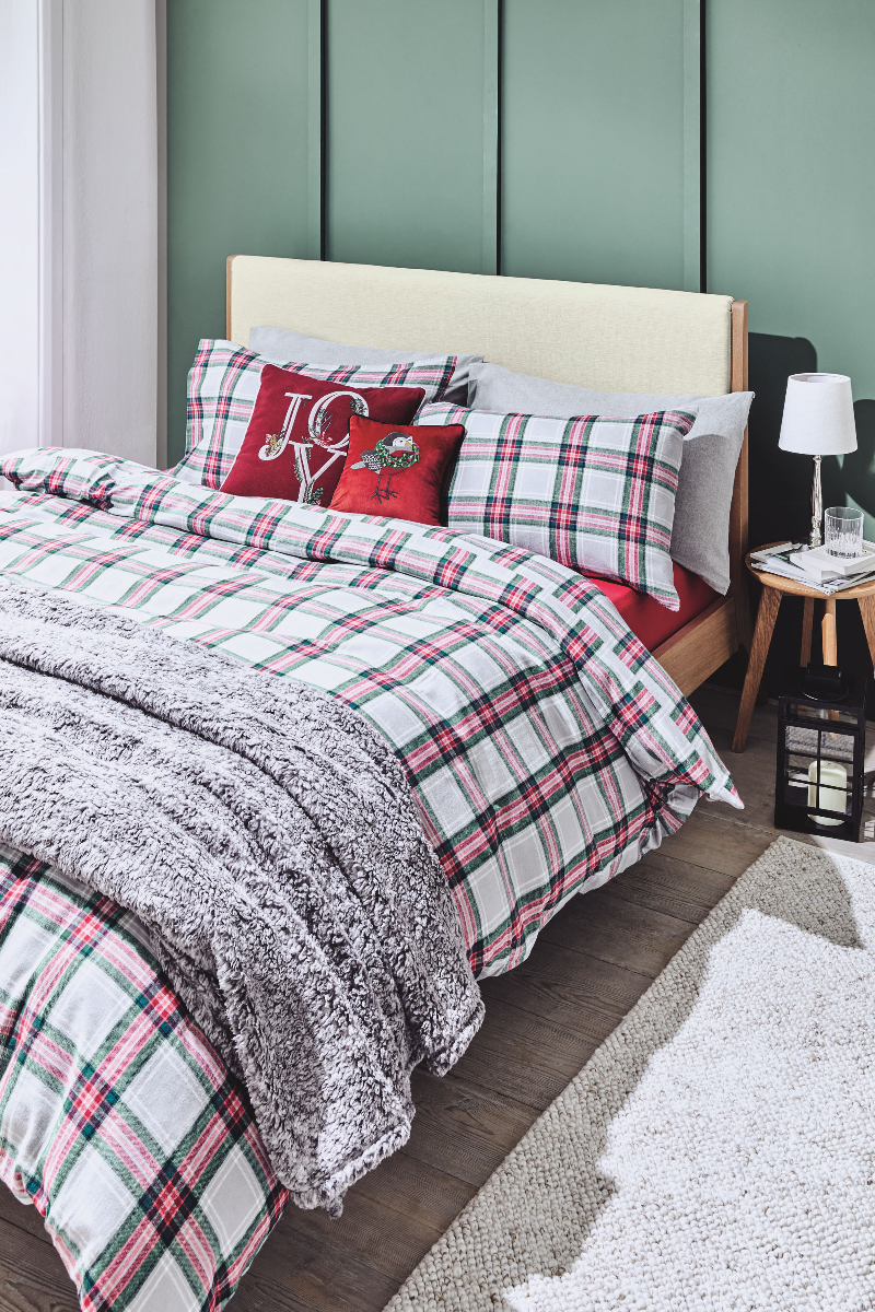 Christmas bedding