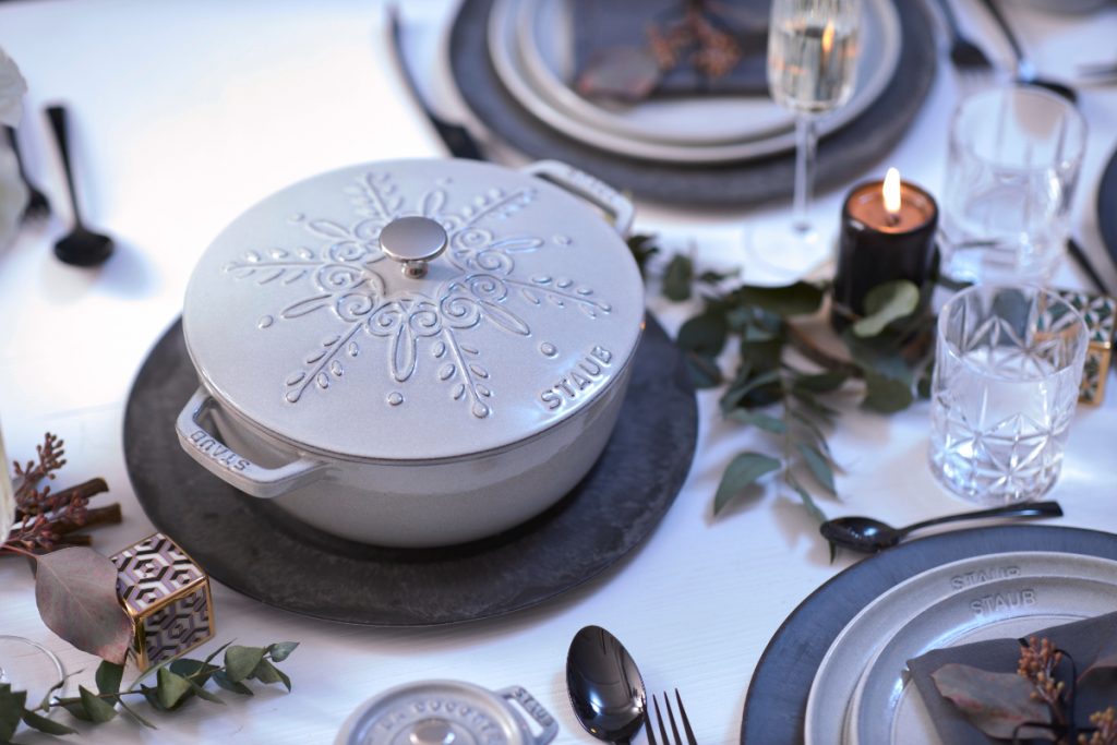 Christmas tablescaping ideas with pretty snowflake dishes