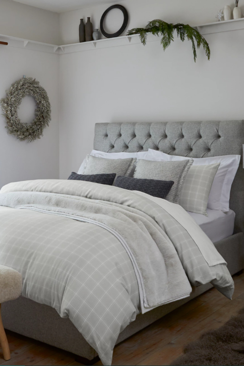 Christmas bedding