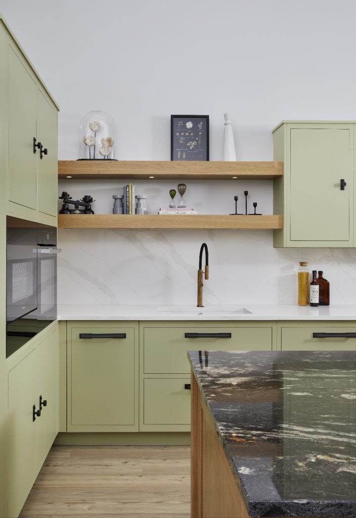 Harvey Jones linear kitchen