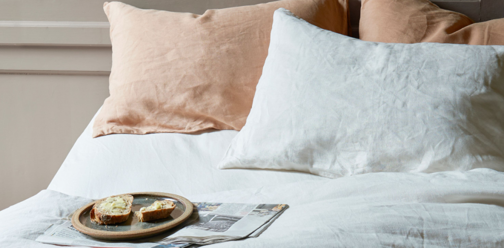 The latest linen bedding sets for those balmy summer days