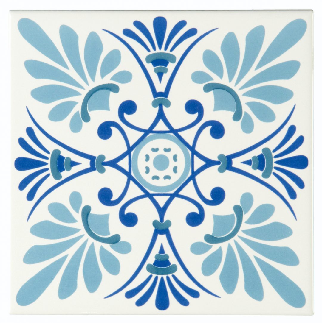 Blue and white patterned tiles for sunny kitchens and bathrooms
