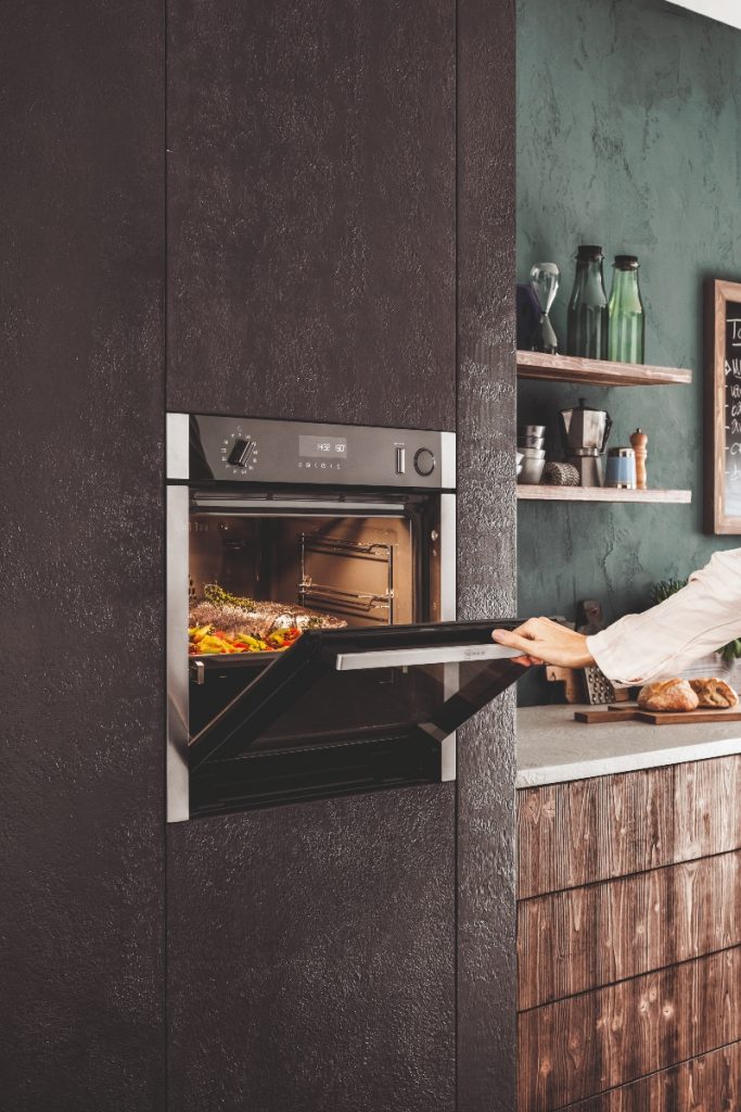 Neff Slide&Hide oven