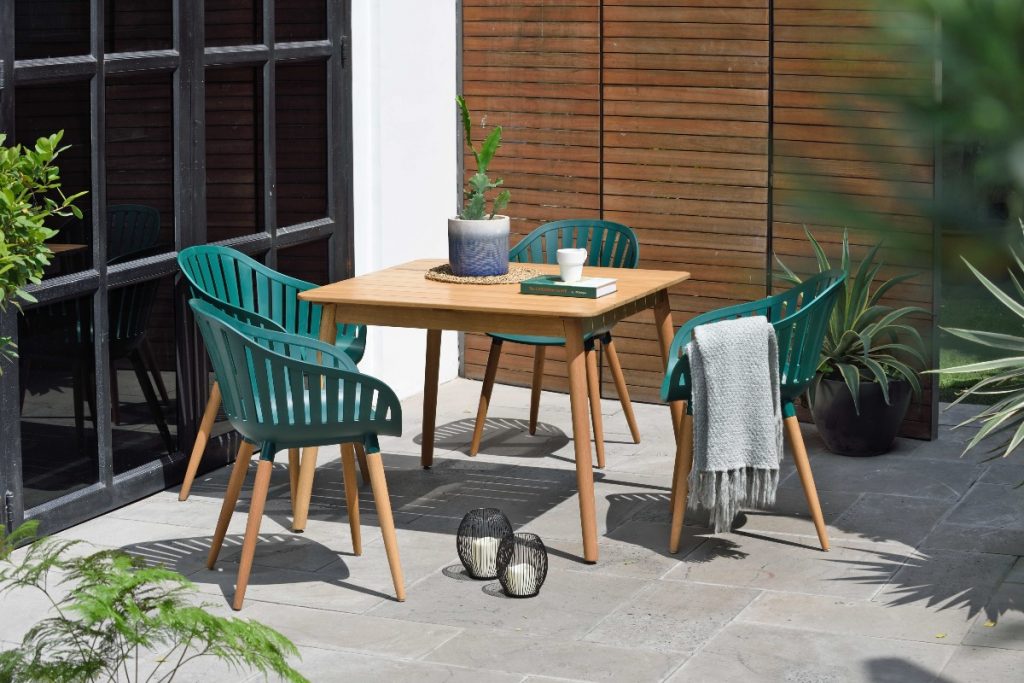 outdoor dining sets