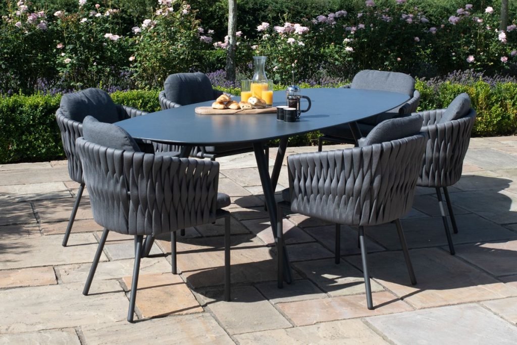 Dobbies rope deals dining set