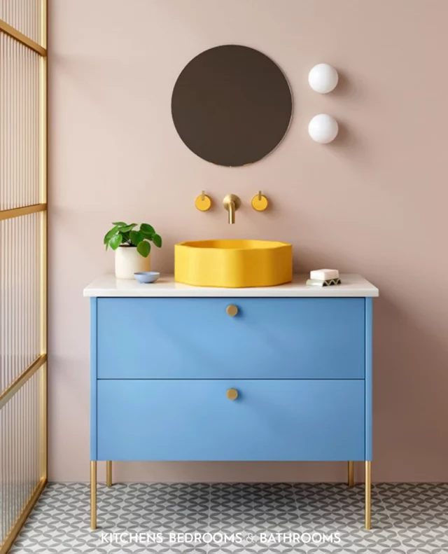 There’s no doubt about it - colour is making a comeback in the bathroom. 🎨  But before you go all-in on that bold bathtub or retro-inspired suite, it’s important to pick a scheme that stands the test of time!⁠
⁠
Choosing the right shade is personal and what feels uplifting or relaxing to one person might not suit another. There are other factors to consider too, like the size of your space and how natural light interacts with the shades.⁠
⁠
For tips on picking the perfect palette, head to the link in bio. 🔗⁠
⁠
📷:⁠
1. @westonebathrooms⁠
2. @capietra / @annastathakiphoto⁠
3. @quornstoneofficial⁠
4. @davidhuntlighting / @1838_wallcoverings⁠
5. @ottadesign / @jonathanbondphotography