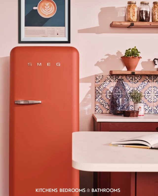 Looking to buy a new fridge? Choosing the right one, and placing it in the right spot, can make a big difference to your kitchen! ❄️⁠
⁠
Built-in models create a seamless look, while freestanding French-door fridges suit larger kitchens with enough clearance. Fridge drawers work well in small spaces, and tall ones placed at the end of a wall help in L-shaped kitchens. ⁠
⁠
📷:⁠
1. @smeg_uk⁠
2. @subzerowolfuk⁠
3. @boschukireland⁠
4. @fisherpaykel / @humphreymunson⁠
5. @pad_london / @samsunguk⁠
6. @martinmooredesign / @liebherrhomeuk⁠
⁠
#fridge #fridgegoals #kitchenfridge #fridgedesign #kitchenappliance #kitchendecor #kitchendesigninspo #kitchenreno #kitchenrenovation