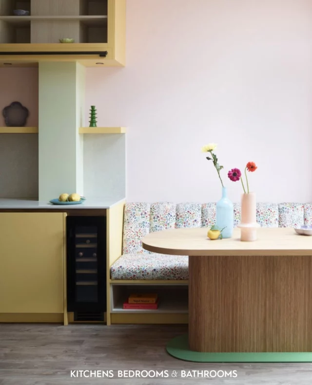 When life gives you lemons, make lemonade… even in your home reno! 🍋⁠
⁠
The ‘lemonading’ trend is all about turning challenges into opportunities. Stay open to ‘happy accidents’, the unplanned moments during a project where you have to think on your feet, the result often turns out even better than the original plan.⁠
⁠
Save this inspo for later 💛⁠
⁠
📷:⁠
1. @makers.uk⁠
2. @littlebigbell / @ripplesbathrooms⁠
3. @piquuk / @snookphotograph⁠
4. @nels_eyreinteriors / @barnebygates / @katrinalawsonjohnston⁠
5. @studioraymondinteriors