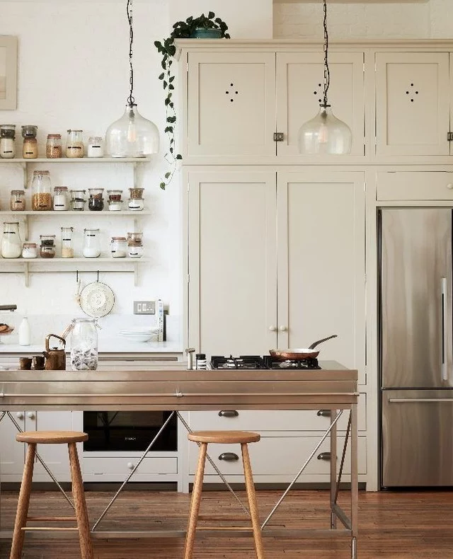 They may be small, but decorative vent holes in kitchen cabinets are making a big impact. ✨⁠
⁠
Originally designed to help air circulate and keep food fresher for longer, these little cut-outs are now popping up in modern farmhouse and country-style kitchens. Perfect for adding charm and function in one smart detail!⁠
⁠
Visit the link in bio to read more. 🔗⁠
⁠
📷:⁠
1. @devolkitchens⁠
2. @caisley_interiors / @peas.in.my.pod⁠
3. @the_home_reform ⁠
4. @plainenglishdesign⁠
5. @ourhighviewhome / @kayleytrippickphotography⁠
6. @capietra⁠
7. @apronkitchens / @peas.in.my.pod