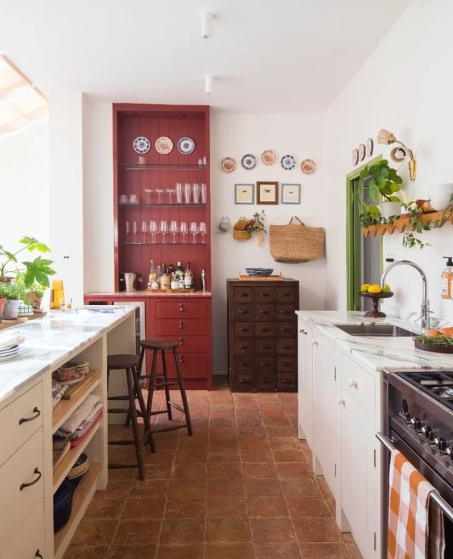 Today, we’re taking you on a kitchen tour with fellow renovator @the_home_reform! This space blends rustic charm with authentic character, a refreshing change from the sleek modern styles we often see. ❤️⁠
⁠
We love how it was inspired by the French countryside and Tuscany! The vision was to create a warm, lived-in kitchen filled with natural materials, vintage touches, and bold pops of colour.⁠
⁠
What’s your favourite part of this space? ☀️⁠
⁠
📷: @jfrench_photo⁠
Styling: @mishytaylor_stylist⁠
Homeowner: @the_home_reform